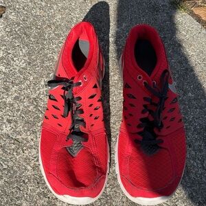 Nike Men's Red Athletic Sneakers with Black Accents